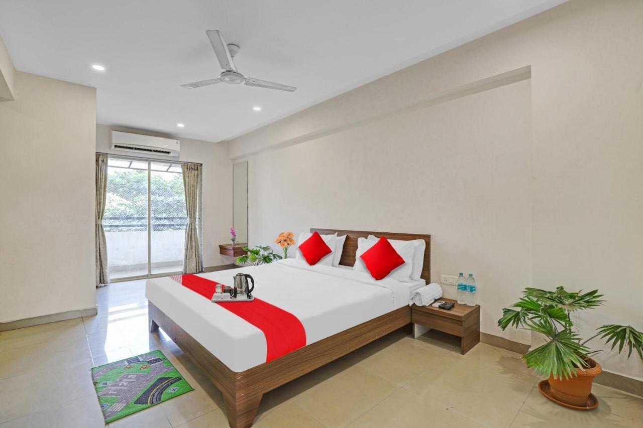 Oyo Flagship Hotel Residency Silvassa Extérieur photo